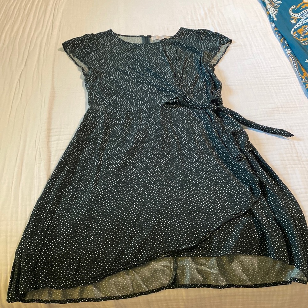 Loft green polkadot with side tie dress